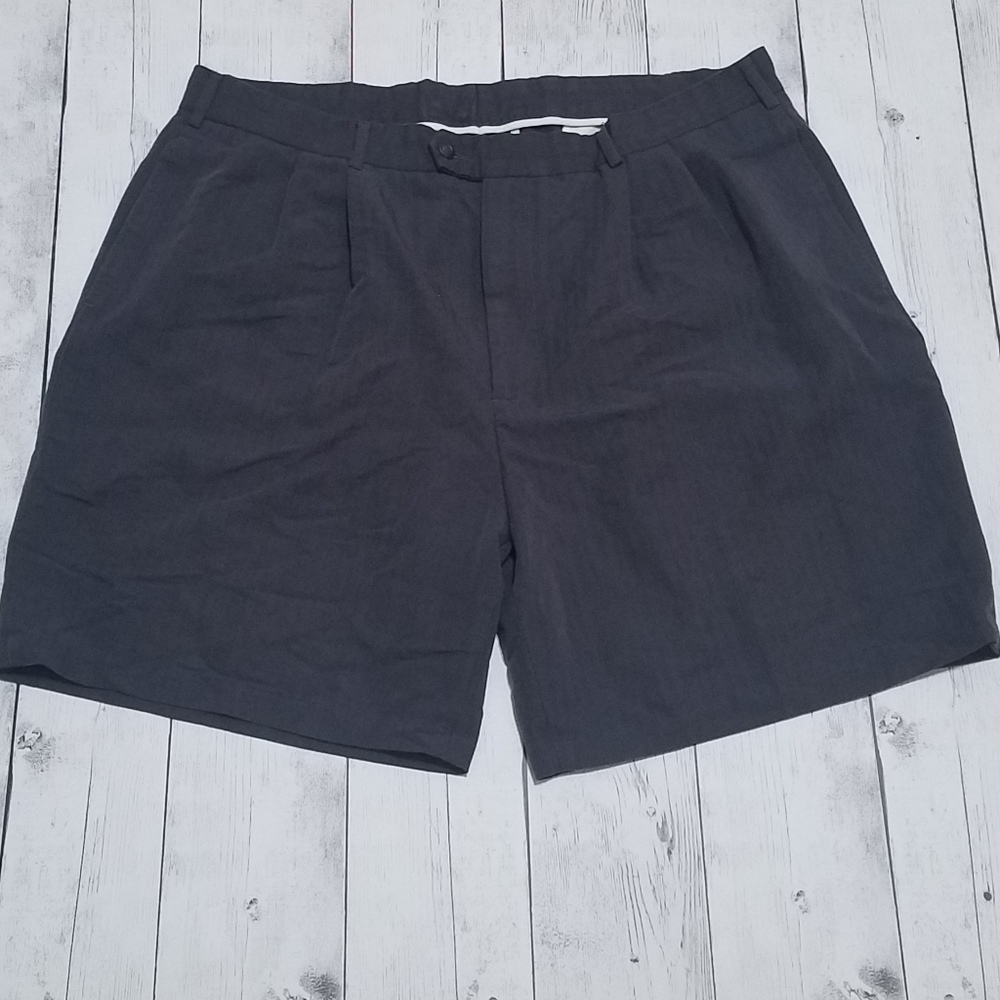 Golden Bear Mens size 40 Black shorts shorts